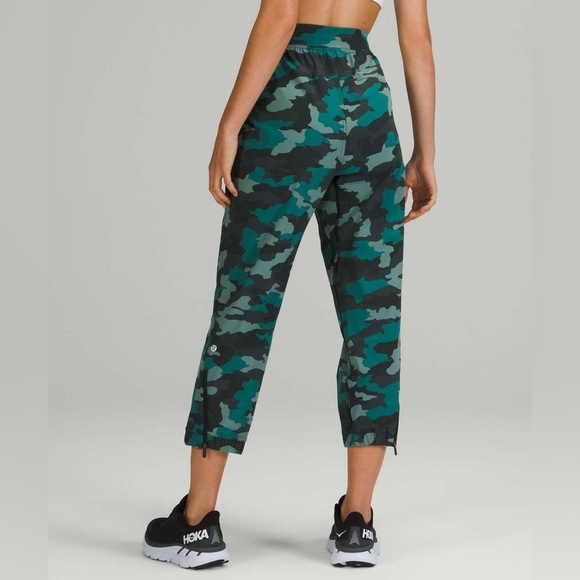 Lululemon Adapted State High-Rise Jogger Crop 23"
Heritage 365 Camo Tidewater - Picture 4 of 7